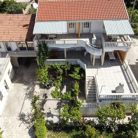 Rasin Apartments Pakoštane Екстериор снимка